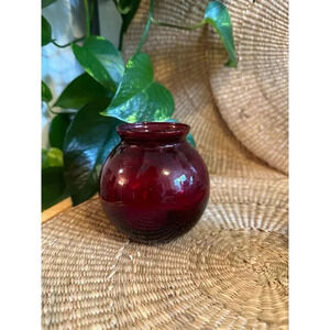 Vase 4” Red Bulb